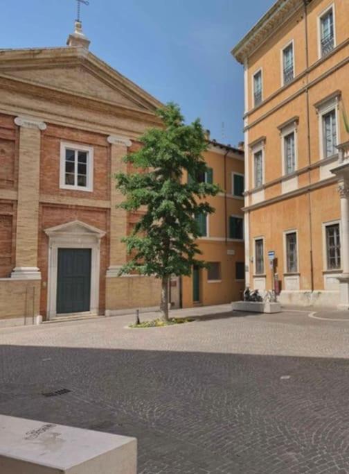 Appartamento Centro Storico Nuovo E Ristrutturato Pesaro Ngoại thất bức ảnh